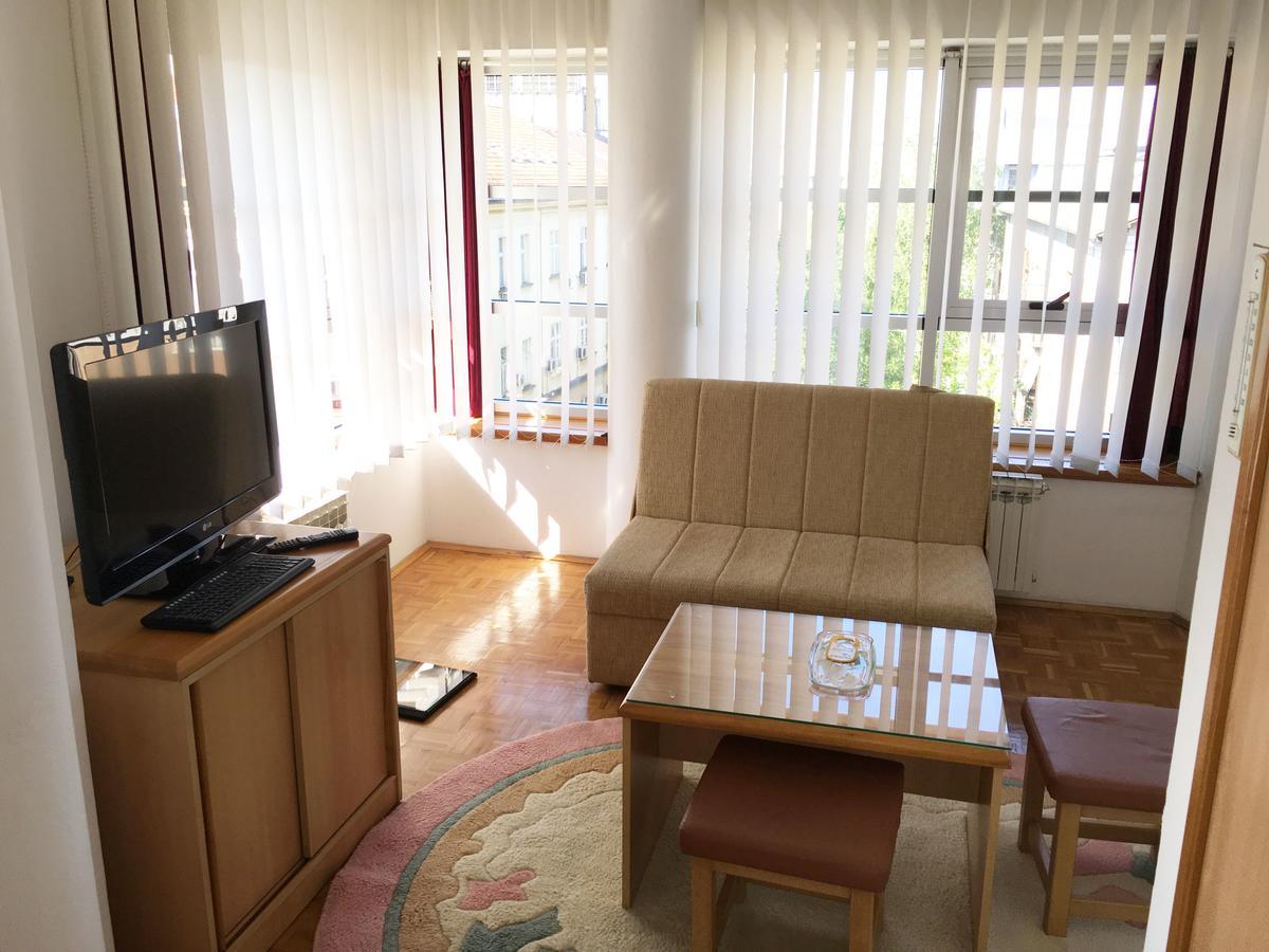 Apartmani Olimpus Banja Luka Exteriör bild