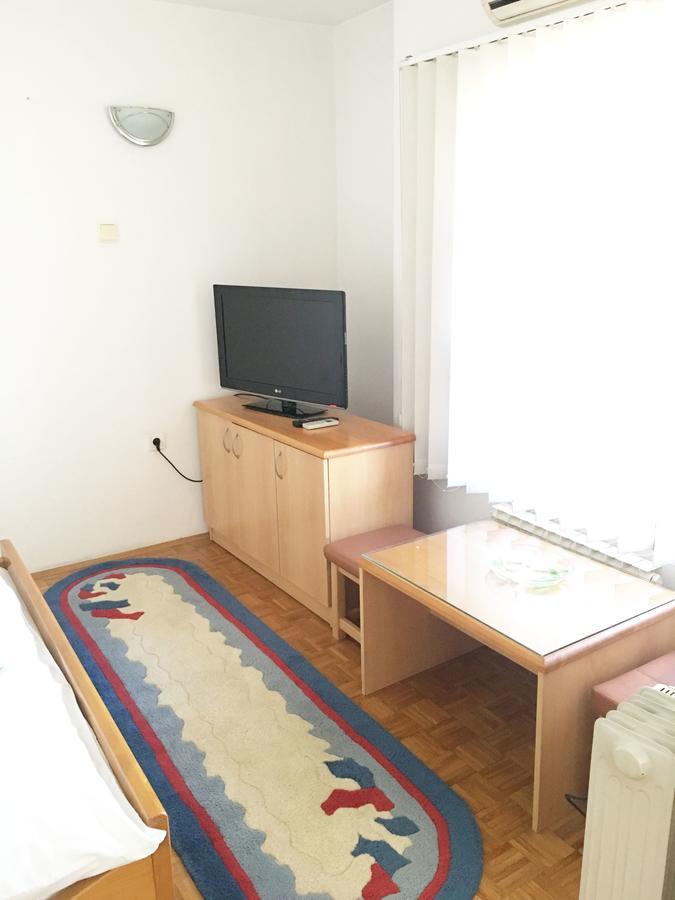 Apartmani Olimpus Banja Luka Exteriör bild